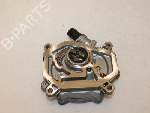 Used Vacuum pump Vacuum pump 15796585 15796585