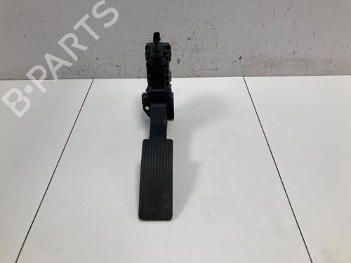 Used Pedal Pedal MERCEDES-BENZ B-CLASS Sports Tourer (W247) B 200 d (247.012) (150 hp) 36702244 36702244