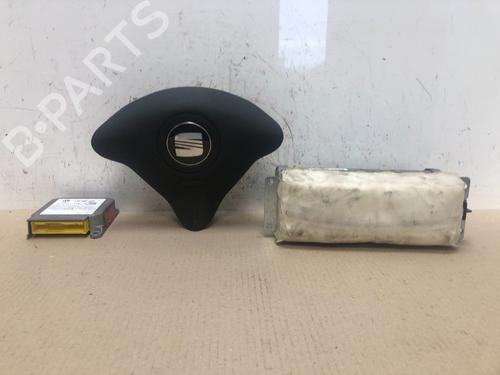Airbag set SEAT CORDOBA Vario (6K5) 1.4 16V (75 hp) 15299313