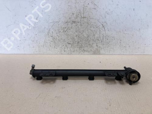 Used Injection rail Injection rail 15534242 15534242