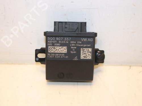 Used Lights ECU AUDI A3 Sportback (8VA, 8VF) 2.0 TDI quattro (184 hp) 16398416