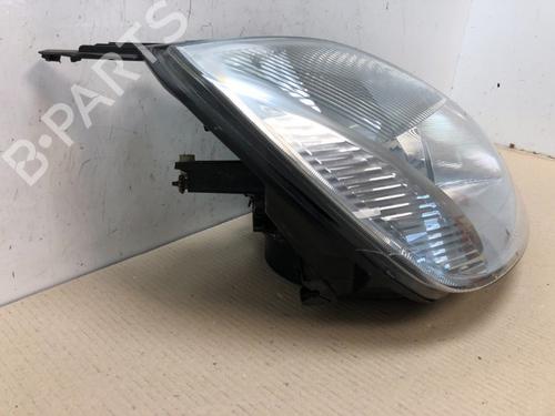 Right headlight FORD FIESTA V (JH_, JD_) 1.4 TDCi | BP16475426C29 