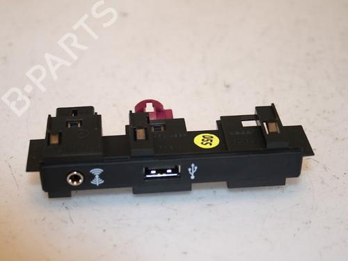 other-vw-touran-5t1-20-tdi-5ta863324b-2015-15332333 main image
