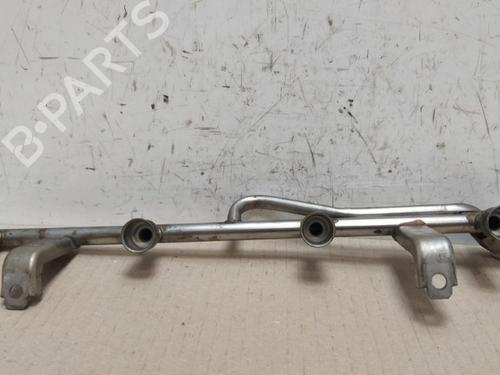 Used Injection rail Injection rail 15533193 15533193