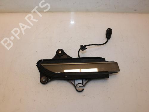 Used Front right exterior door handle Front right exterior door handle 37213484 37213484