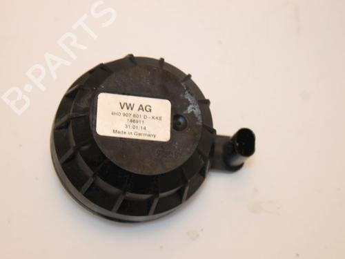 Used Electronic module VW SCIROCCO III (137, 138) 2.0 TDI (184 hp) 15318454