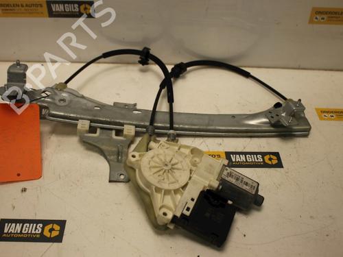 Rudehejsemekanisme venstre bagtil RENAULT MEGANE III Grandtour (KZ0/1) 1.5 dCi (KZ09, KZ0D, KZ1G, KZ29, KZ14, KZ1W, KZ10, KZ1F,... (110 hp) 15311749