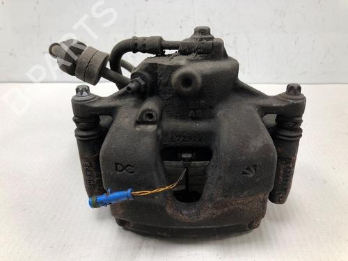 Used Right front brake caliper Right front brake caliper 37215325 37215325