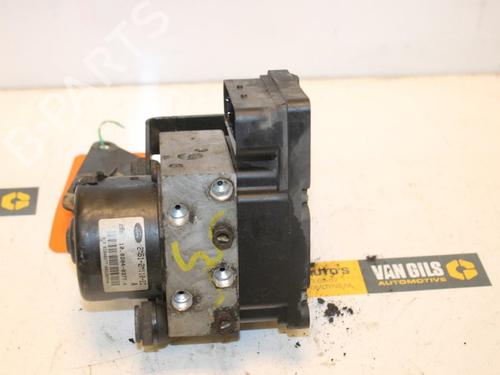 Used ABS pump FORD FOCUS I Turnier (DNW) 1.8 DI / TDDi (75 hp) 15310447