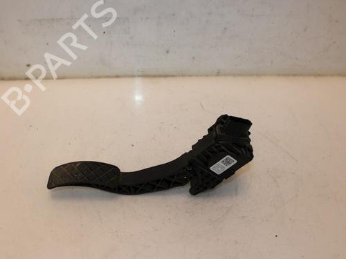 Used Pedal VW UP! (121, 122, BL1, BL2, BL3, 123) 1.0 (60 hp) 15330933