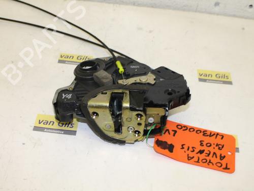 Used Front left lock TOYOTA AVENSIS (_T25_) 2.0 D-4D (CDT250_, CDT250R) (116 hp) 15305039