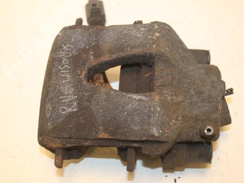 Used Right front brake caliper Right front brake caliper 15736140 15736140
