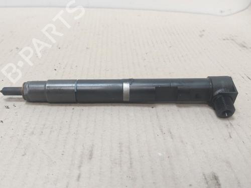 Used Injector MERCEDES-BENZ B-CLASS Sports Tourer (W246, W242) B 220 CDI / d (246.203) (163 hp) 16057401