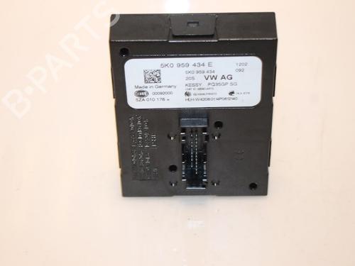 Electronic module VW SCIROCCO III (137, 138) 2.0 TDI | BP15318453M83 