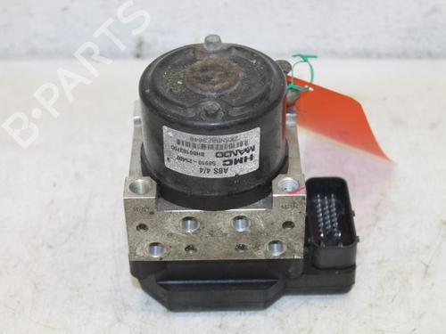 Used ABS pump HYUNDAI ACCENT II (LC) 1.3 (84 hp) 15305813