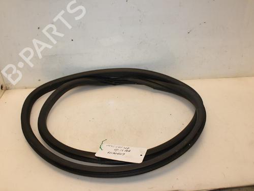 Used Rubber door seal PEUGEOT 208 I (CA_, CC_) 1.2 VTI 82 (82 hp) 15326273