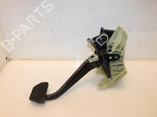 Used Break pedal Break pedal 15318136 15318136