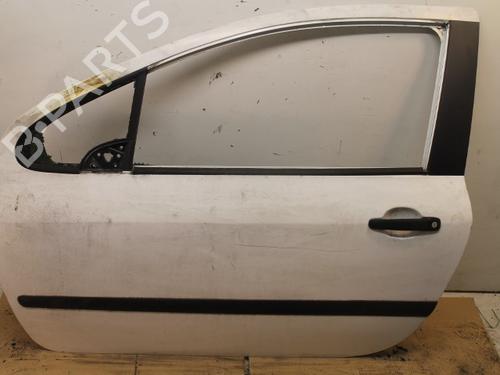 Used Left front door PEUGEOT 307 (3A/C) 1.4 HDi (68 hp) 15305449