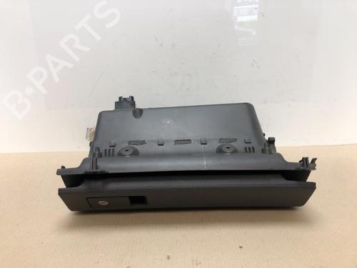 Used Glove box Glove box 20154852 20154852