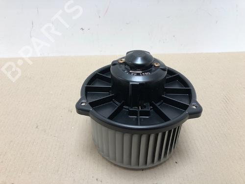 Ventilator motor TOYOTA YARIS (_P1_) 1.3 (SCP12_, SCP13_, SCP12R, SCP13R) | BP15537968M62 