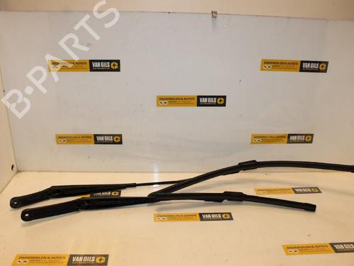Used Front windshield wiper arm VW GOLF SPORTSVAN VII (AM1, AN1) 2.0 TDI (150 hp) 15314917