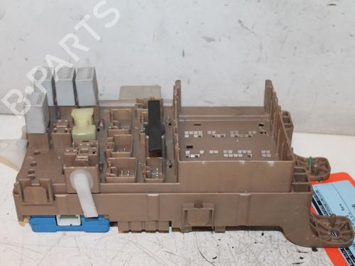 Used Fuse box Fuse box 15308349 15308349