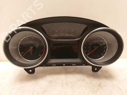 Used Instrument cluster Instrument cluster 15338852 15338852