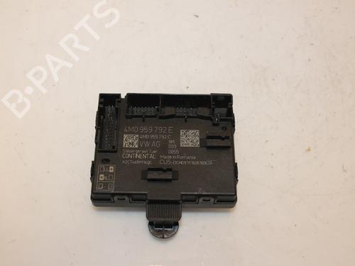 Used Electronic module AUDI Q7 (4MB, 4MG, 4MQ) 3.0 TDI e-tron quattro (374 hp) 15326182