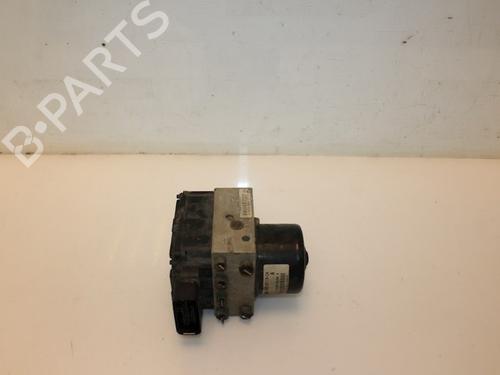 Used ABS pump FORD FOCUS I Turnier (DNW) 1.6 16V (100 hp) 15321586