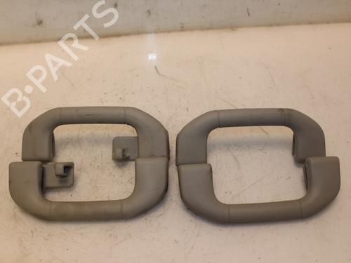 Used Interior roof handle Interior roof handle 15329635 15329635