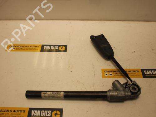 Used Seat buckle RENAULT MEGANE II (BM0/1_, CM0/1_) 2.0 16V (BM0U, CM0U) (135 hp) 15310113