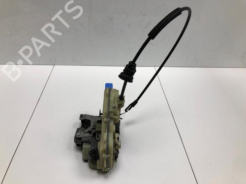 Front left lock VW TRANSPORTER T5 Van (7HA, 7HH, 7EA, 7EH) 1.9 TDI | BP37213196C98 - Image 2