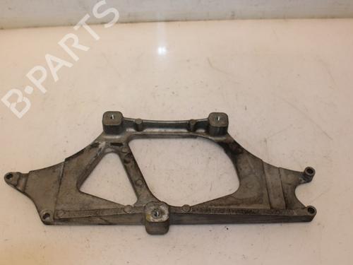 Used Engine mount Engine mount 15829602 15829602