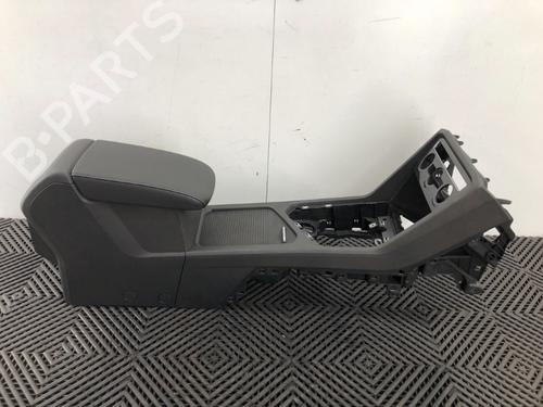 Used Middle console Middle console 37204642 37204642