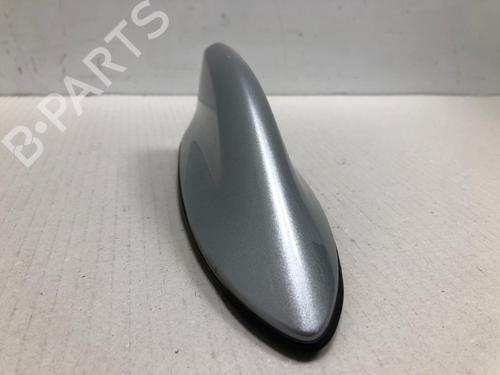 Base antenna Base antenna TOYOTA YARIS (_P21_, _PA1_, _PH1_) 1.5 Hybrid (MXPH10, MXPH11) (116 hp) 37211960 37211960