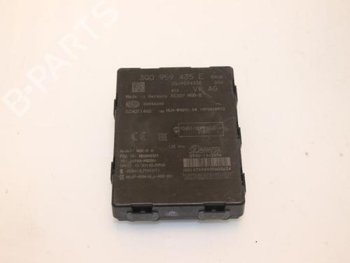 Used Electronic module Electronic module 15318762 15318762