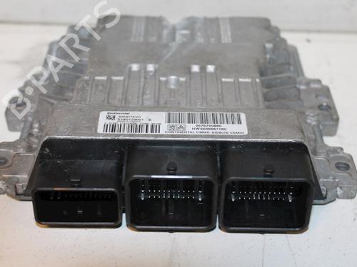 Used Engine control unit (ECU) Engine control unit (ECU) 15306440 15306440