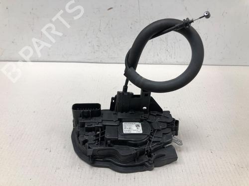 front-right-lock-land-rover-range-rover-sport-iii-l461-2022-37210553 main image