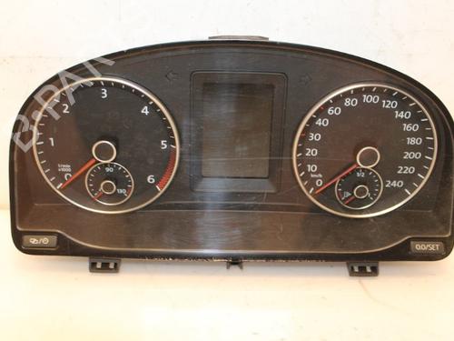 Used Instrument cluster Instrument cluster VW TOURAN (1T3) 2.0 TDI (140 hp) 15330053 15330053