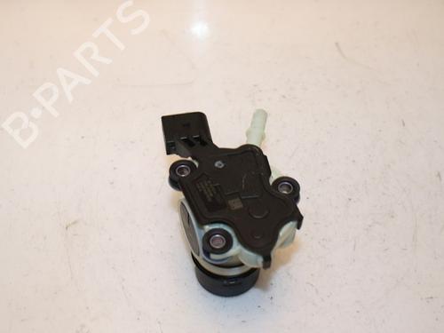 Used Electronic module VW TOURAN (5T1) 1.6 TDI (115 hp) 15332554