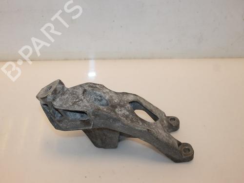 Used Engine mount Engine mount 15318081 15318081