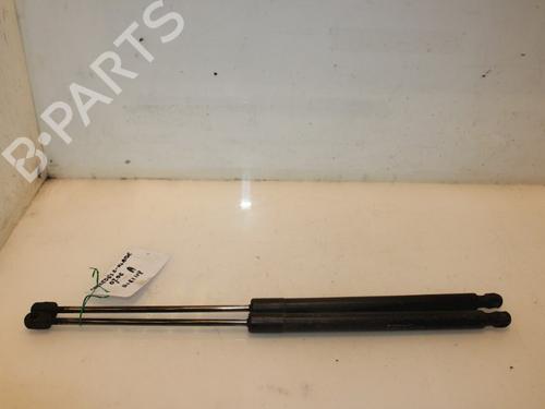 Used Tailgate lift support MERCEDES-BENZ B-CLASS Sports Tourer (W245) B 150 (245.231) (95 hp) 15324218