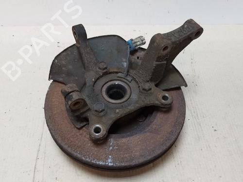 Used Left front steering knuckle CHEVROLET EPICA (KL1_) 2.5 (156 hp) 15531489