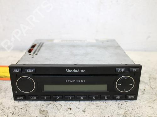Used Radio Radio 15303744 15303744