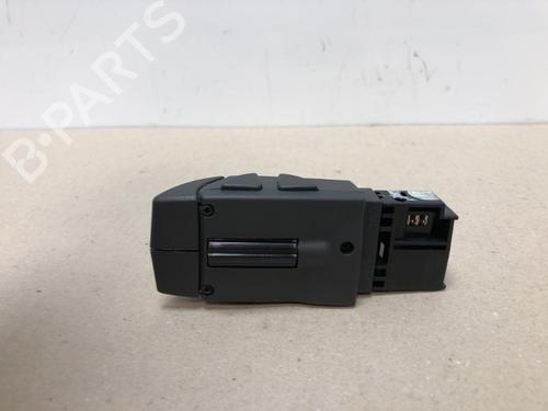 Steering wheel controls RENAULT CAPTUR I (J5_, H5_) 0.9 TCe 90 | BP24537111E15 - Image 3