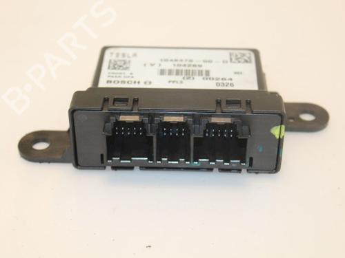 Electronic module TESLA MODEL S (5YJS) 85D AWD | BP15320999M83 - Image 2