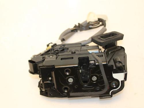 Front right lock VW GOLF SPORTSVAN VII (AM1, AN1) 2.0 TDI | BP15323183C97 