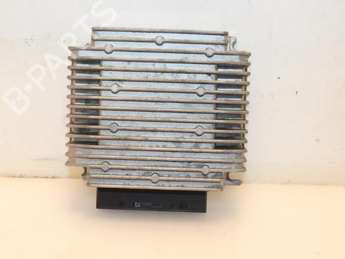 radio-tesla-model-s-5yjs-85d-awd-100483310a-2012-15319838 main image