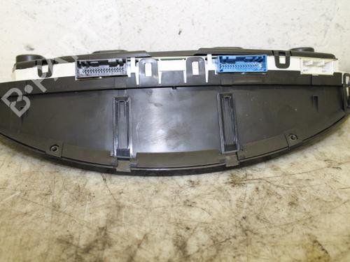 Used Instrument cluster Instrument cluster 15297131 15297131