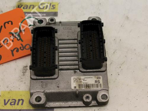 Used Engine control unit (ECU) Engine control unit (ECU) 15305573 15305573